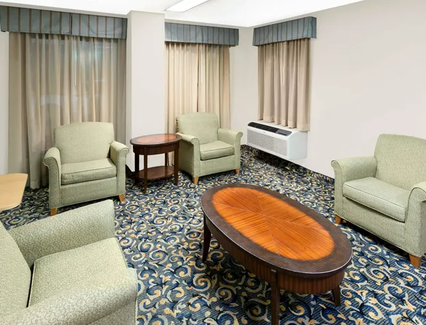 Super 8 by Wyndham Hattiesburg South hotel detail image 2