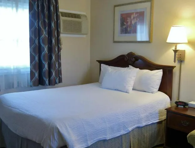 Monument Mountain Motel hotel detail image 1