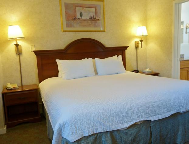 Monument Mountain Motel hotel detail image 3