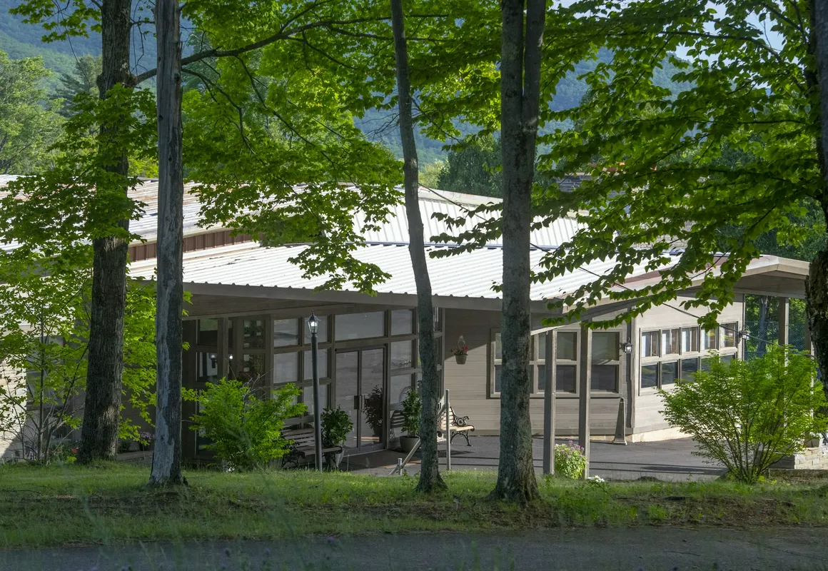 Roaring Brook Ranch and Resort hotel hero