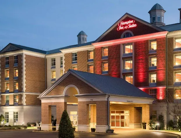 Hampton Inn & Suites Williamsburg-Central hotel detail image 1