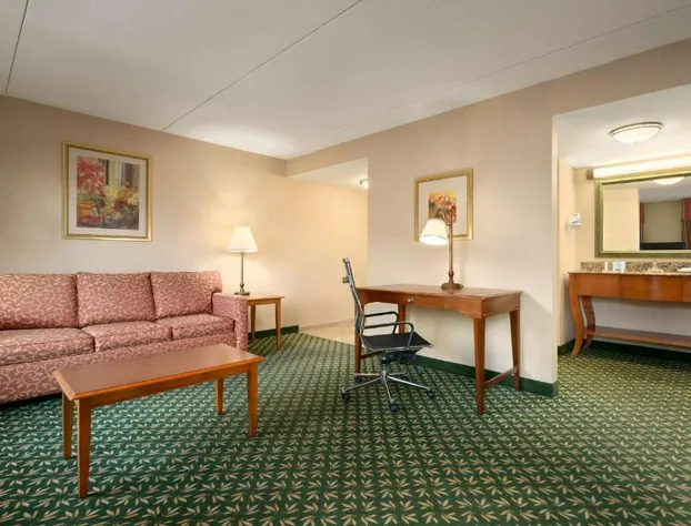 Hampton Inn & Suites Williamsburg-Central hotel detail image 4