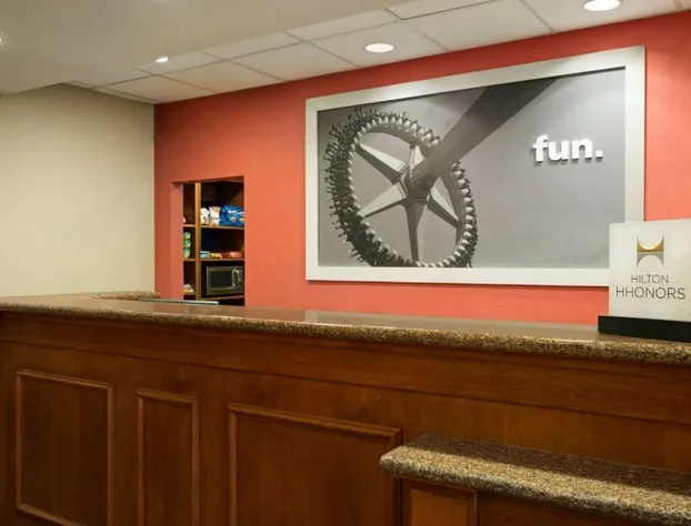 Hampton Inn & Suites Williamsburg-Central hotel detail image 3