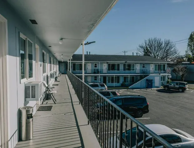 La Hacienda Motel hotel detail image 1