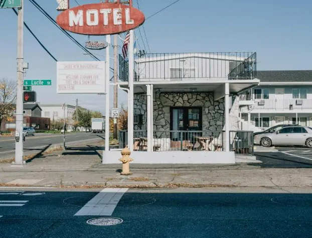 La Hacienda Motel hotel detail image 2
