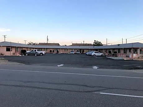 Desert Inn hotel detail image 1