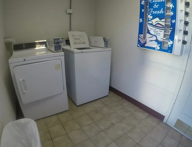 Rodeway Inn Goddard hotel detail image 4