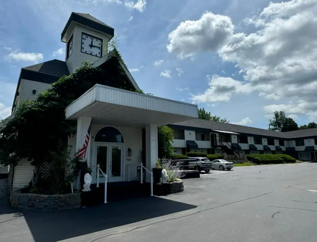 Black Mountain Inn hotel detail image 2