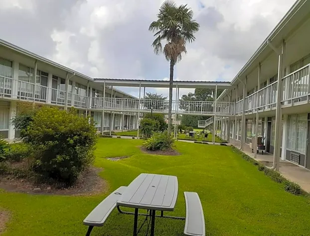 Plantation Inn of Houma hotel detail image 1