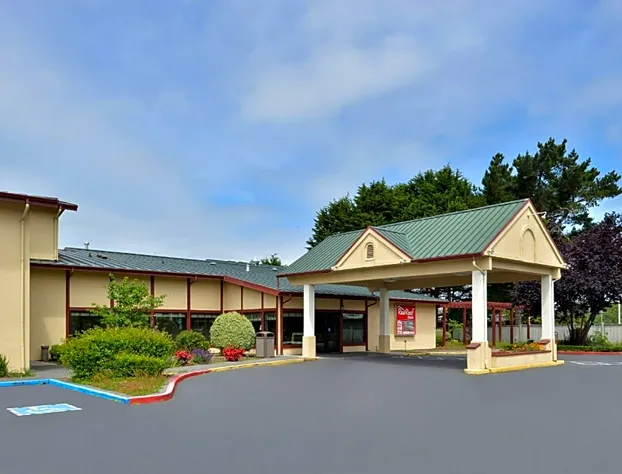 Red Roof Inn Arcata hotel detail image 1