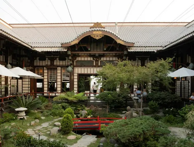 Hollywood Hills Hotel hotel detail image 1