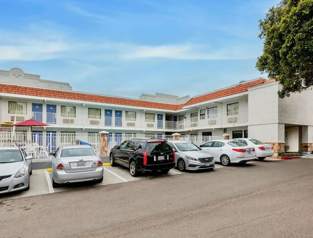 Motel 6 Carlsbad, CA - East hotel detail image 3