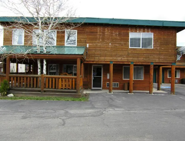 Yellowstone Country Inn hotel detail image 4