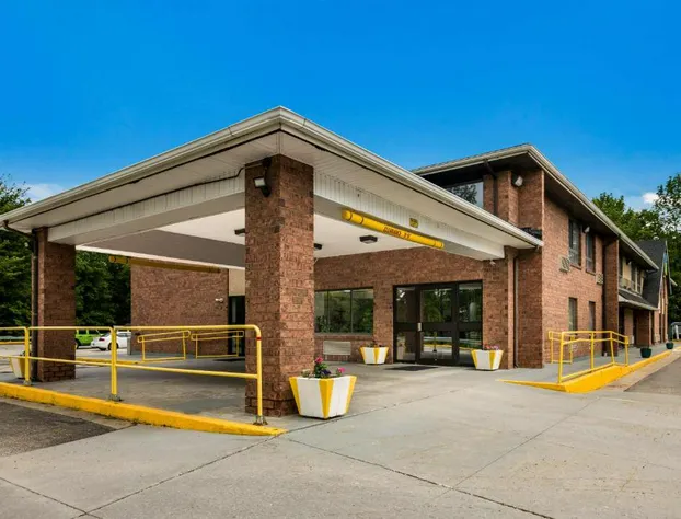 SureStay by Best Western Lewiston Auburn Area hotel detail image 4