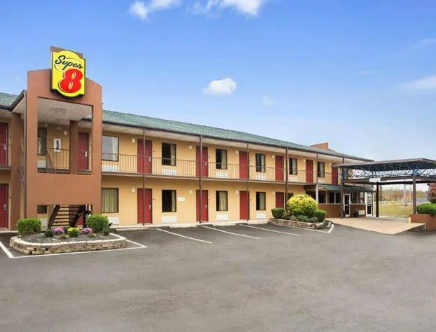 Super 8 by Wyndham Jackson hotel detail image 3