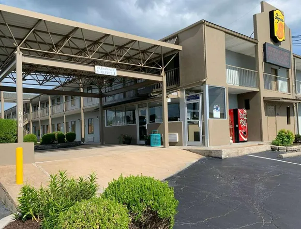 Super 8 by Wyndham Jackson hotel detail image 4