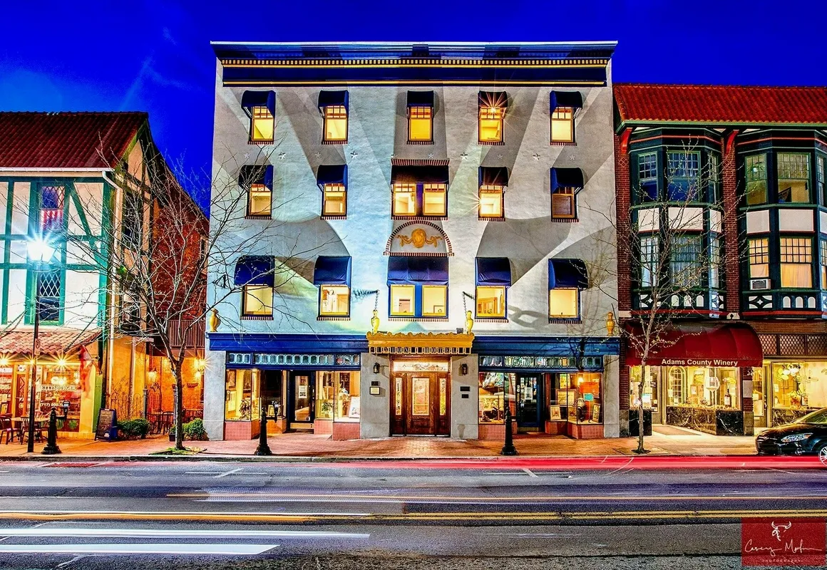 James Gettys Hotel hotel hero