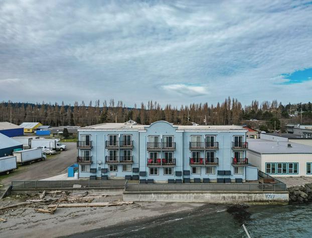 Water Front Inn hotel detail image 1