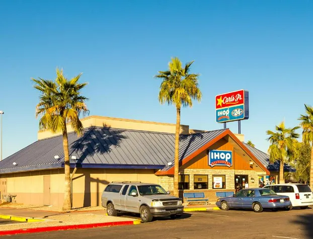 Travelers Inn hotel detail image 1