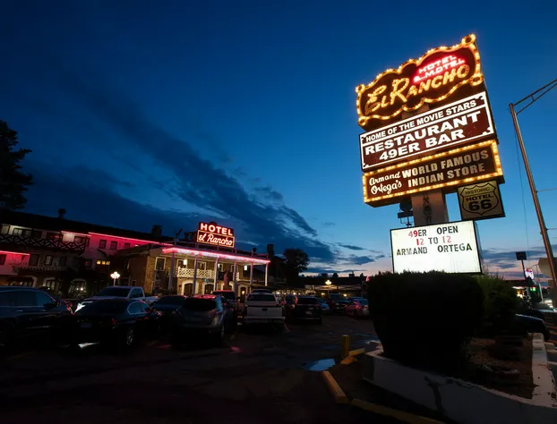Hotel El Rancho hotel detail image 1