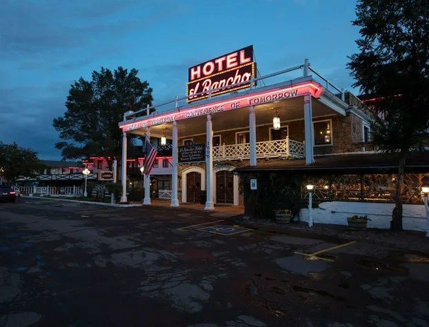 Hotel El Rancho hotel detail image 2