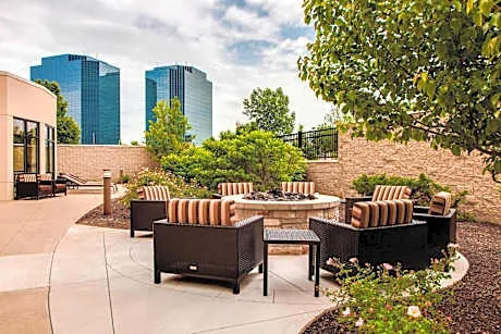 Courtyard by Marriott Chicago Schaumburg/Woodfield Mall hotel detail image 4