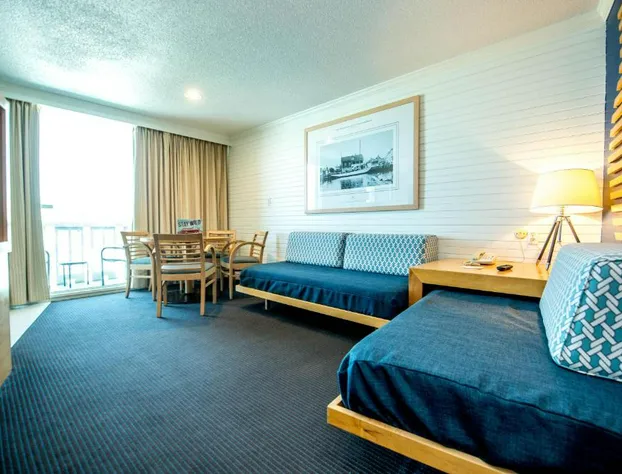 Port Royal Oceanfront Hotel hotel detail image 4