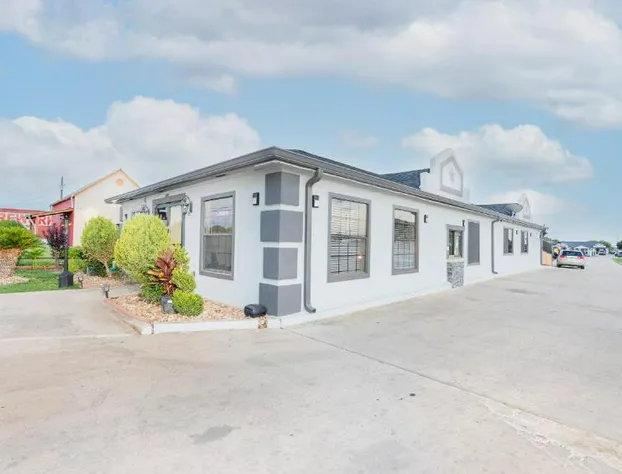 Executive Inn of Hondo hotel detail image 2