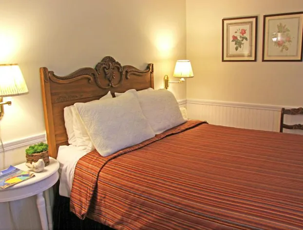 Eagle Harbor Inn hotel detail image 4