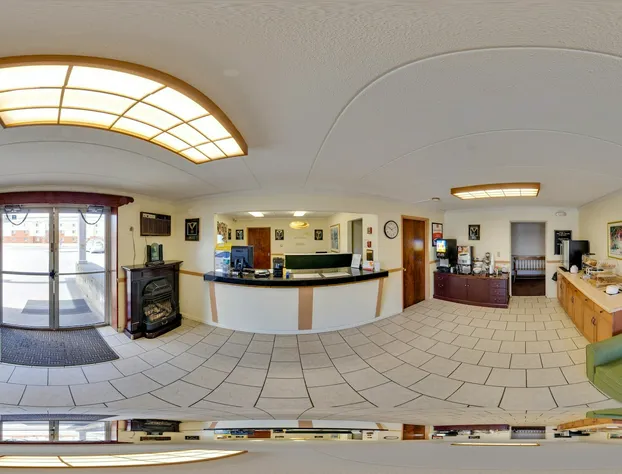 Econo Lodge Inn & Suites Windsor Locks Bradley Airport hotel detail image 3