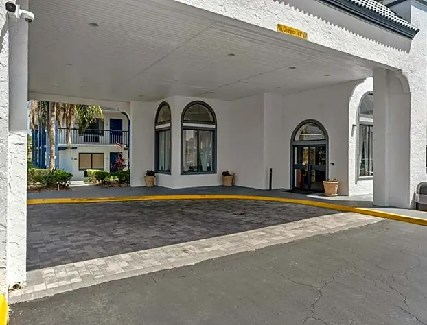 Baymont by Wyndham Orlando East hotel detail image 4