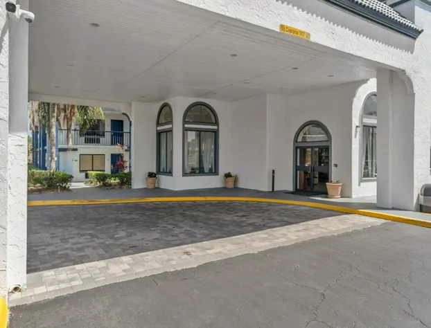 Baymont by Wyndham Orlando East hotel detail image 3