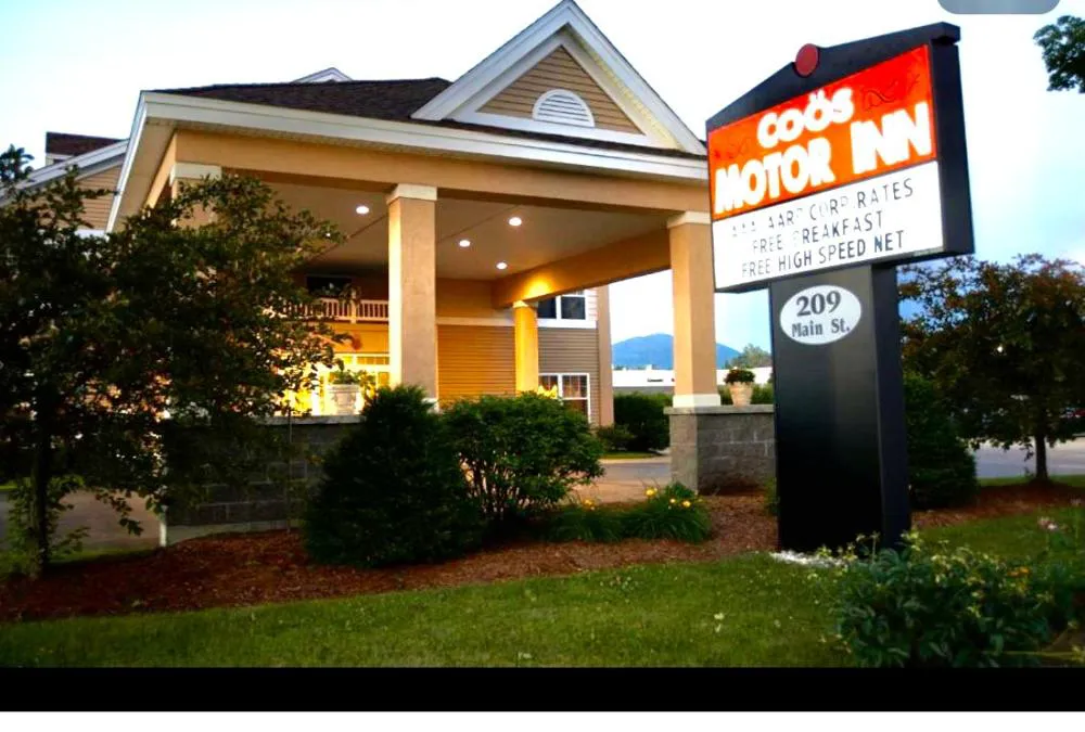 Coos Motor Inn hotel hero