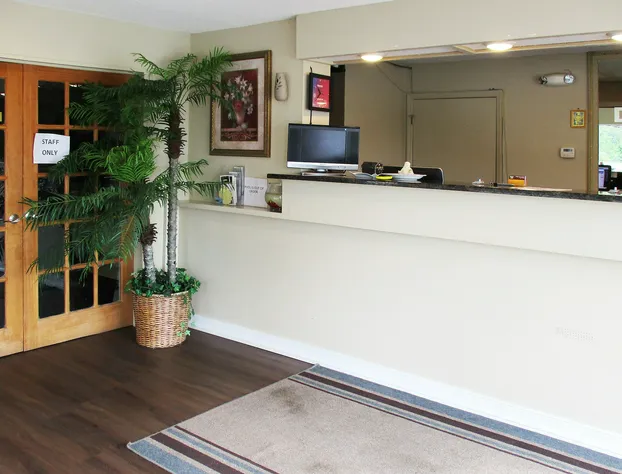 Budget Inn & Suites hotel detail image 4