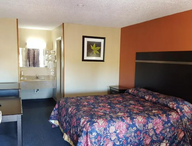 Carefree Inn Flatonia hotel detail image 4