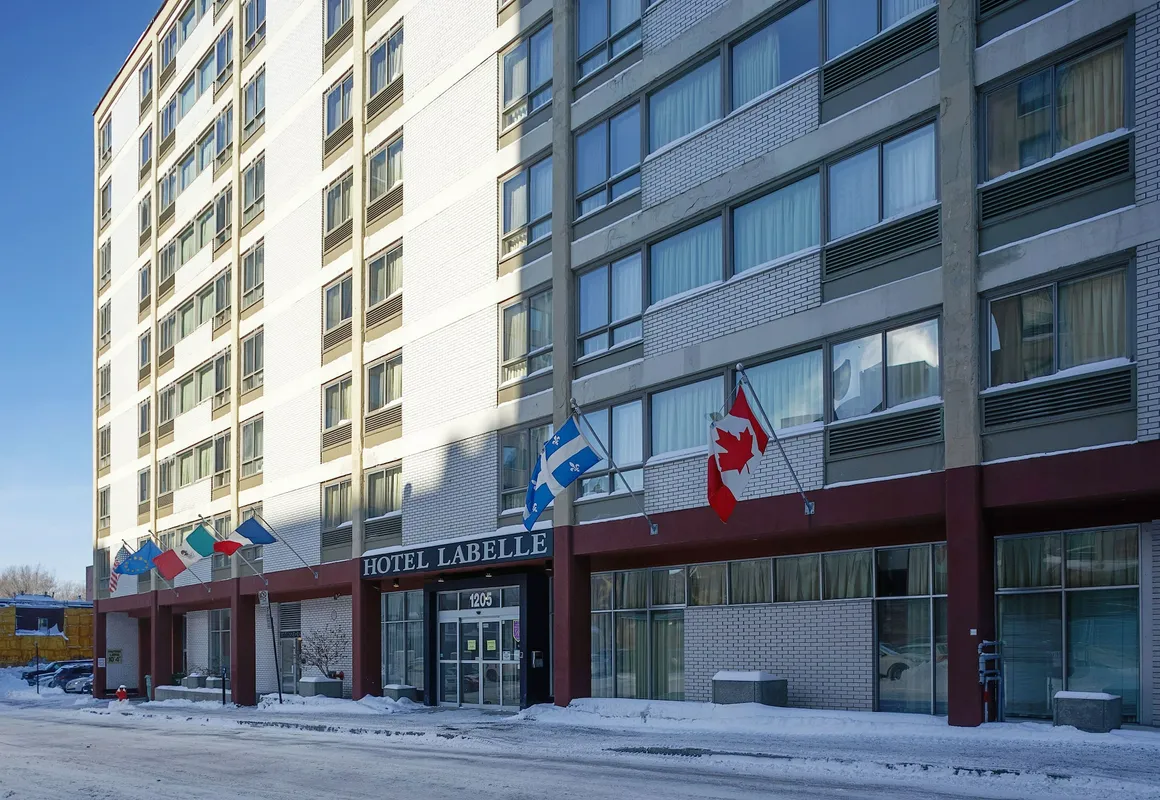 Hotel Les Suites Labelle hotel hero