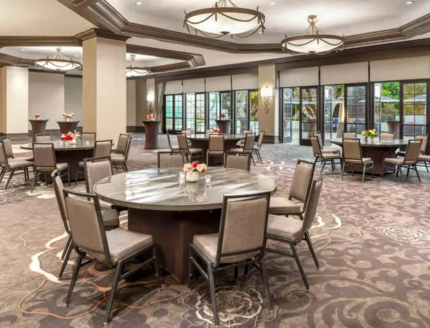 Hilton Orange County/Costa Mesa hotel detail image 4