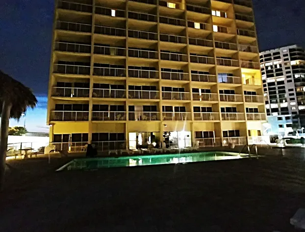 Emerald Shores Resort hotel detail image 3