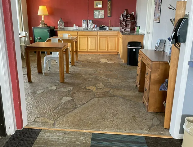 Ocean Shores Inn & Suites hotel detail image 3