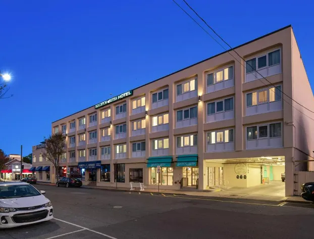 Brighton Suites Hotel hotel detail image 1