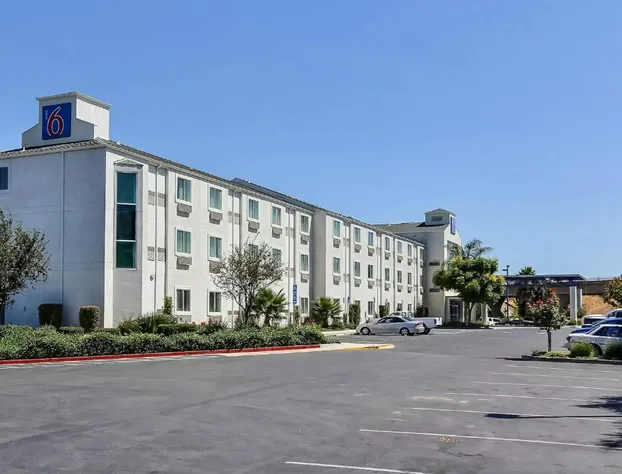 Motel 6 Gilroy, CA hotel detail image 3