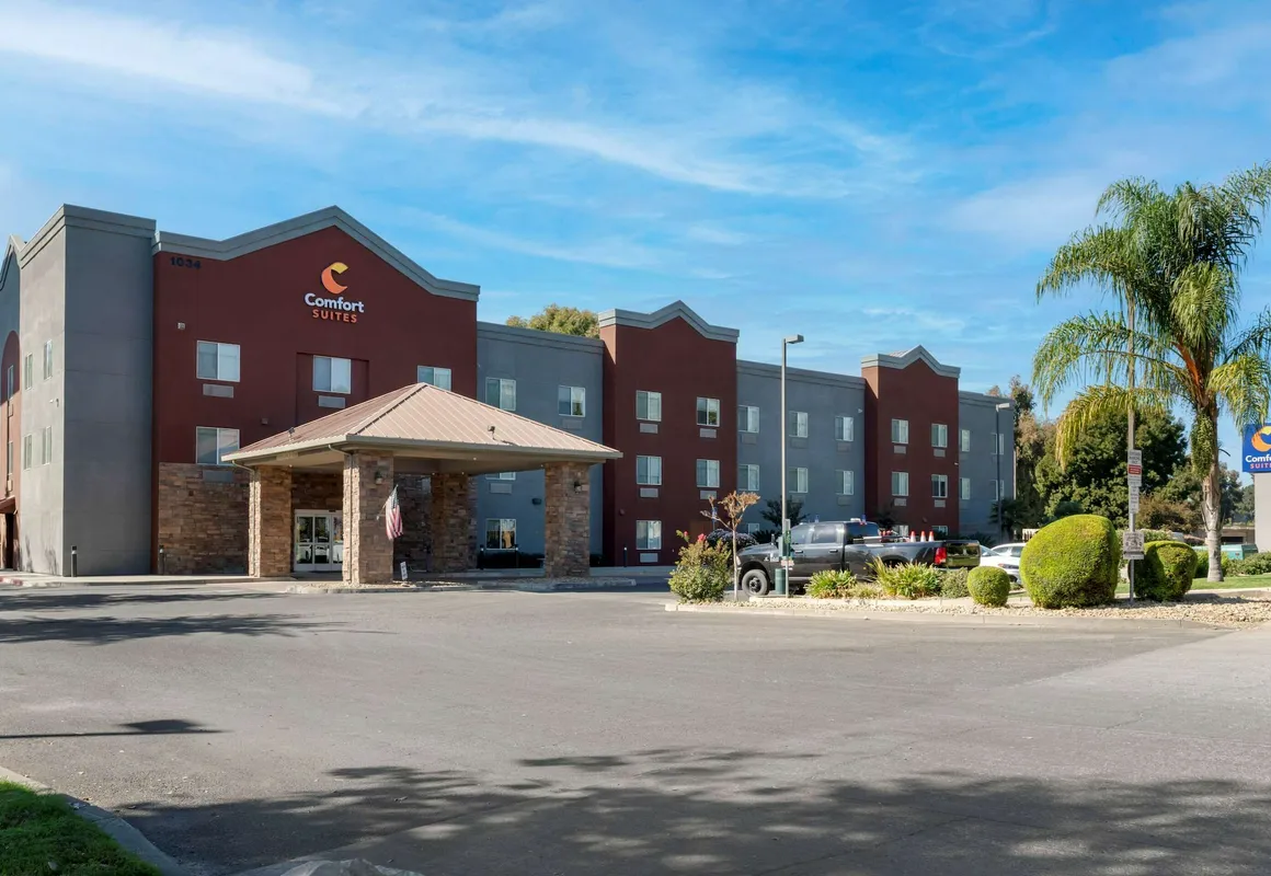 Comfort Suites Marysville - Yuba City hotel hero