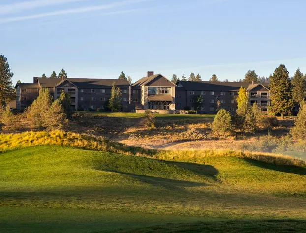 Running Y Resort hotel detail image 3