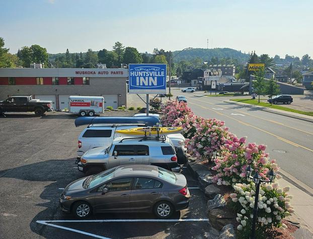 Huntsville Inn hotel detail image 4