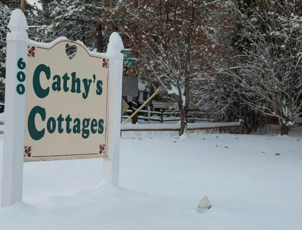 Cathy's Cottages hotel detail image 3