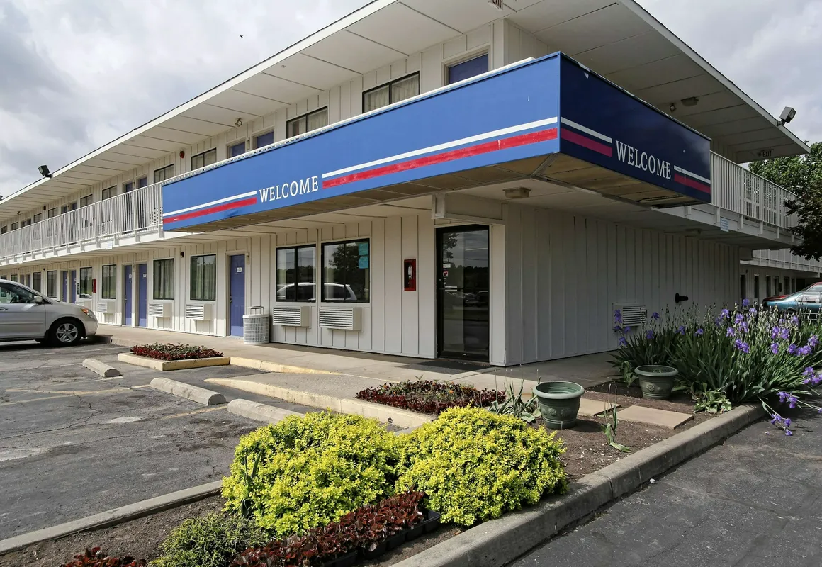 Motel 6 Amherst, OH - Cleveland West - Lorain hotel hero