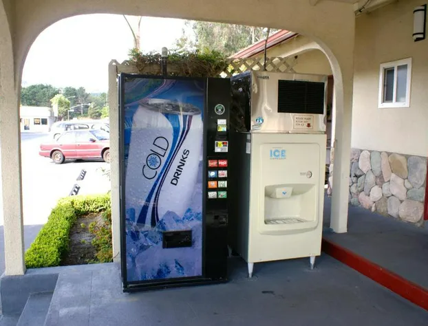 Travelers Inn hotel detail image 2