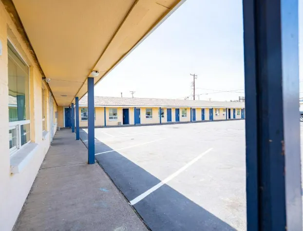 Budget Inn Madras By OYO hotel detail image 2