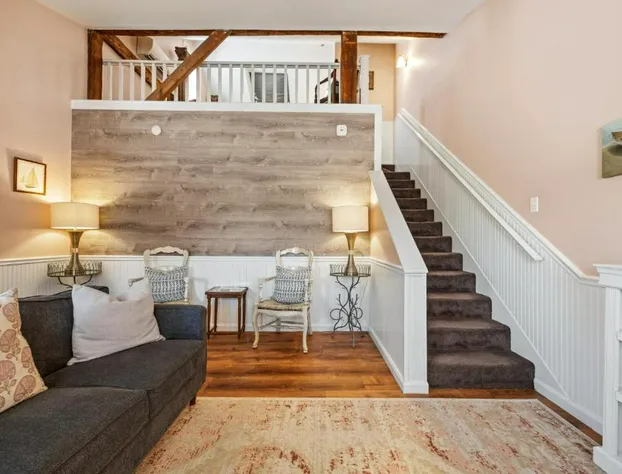 Hartstone Inn hotel detail image 3