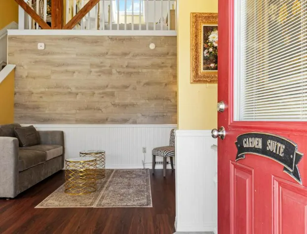 Hartstone Inn hotel detail image 4